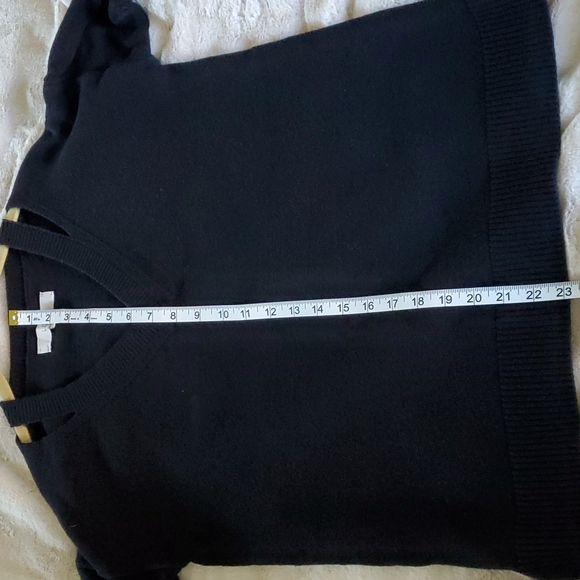 LOFT black long sleeve sweater. Size XS - Picture 6 of 6